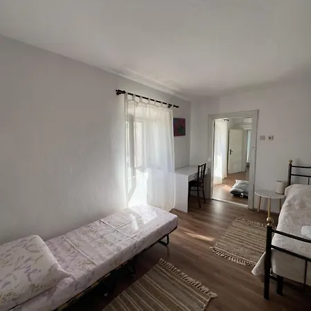 Gostinjska kuća Casa Irma Zminj