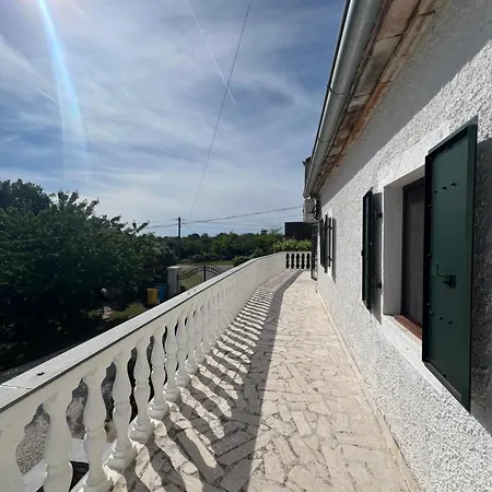 Casa Irma Zminj
