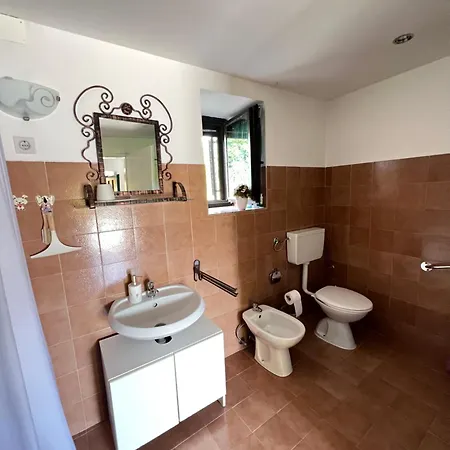 Gostinjska kuća Casa Irma 3*